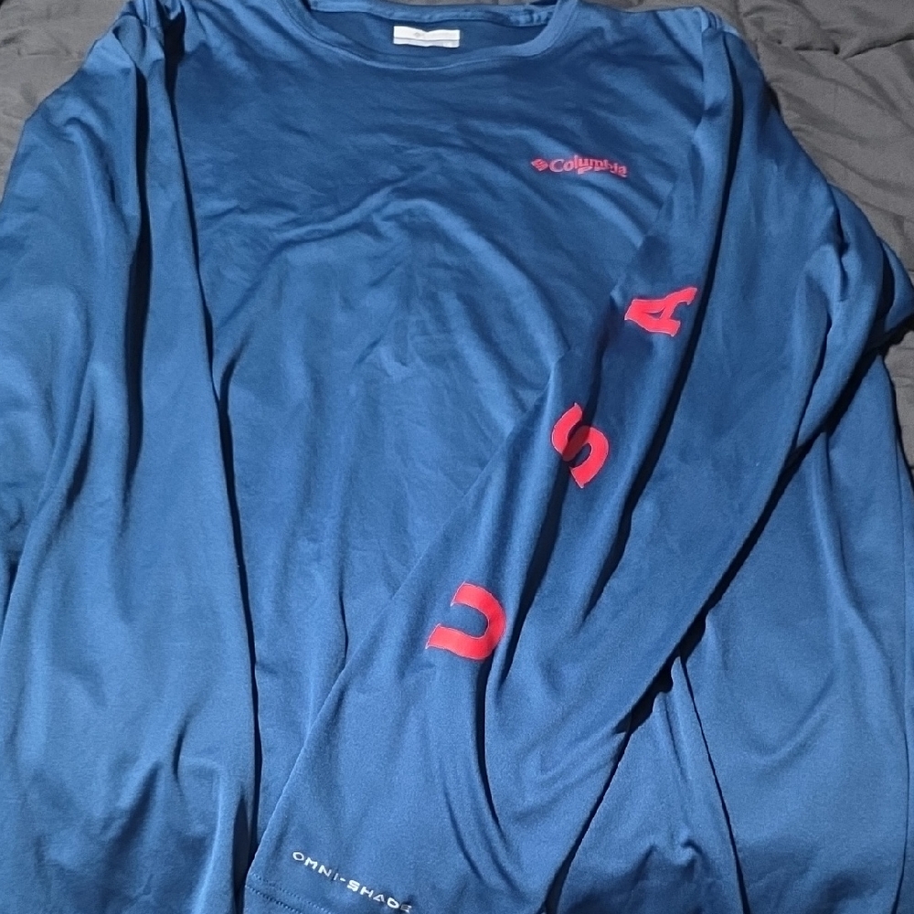 Columbia Men's Navy and Red Long Sleeve Tee